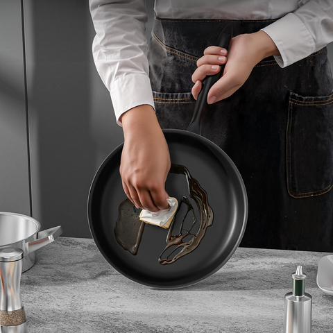 Set 4 Padelle Antiaderenti con Manico Soft Touch Ergonomico