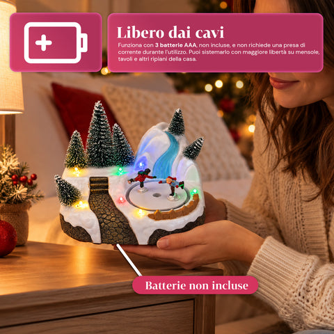 Village de Noël lumineux avec élément rotatif, lumières LED et musique – 3 variantes : sapin, père Noël, enfants – 17x14x15 cm