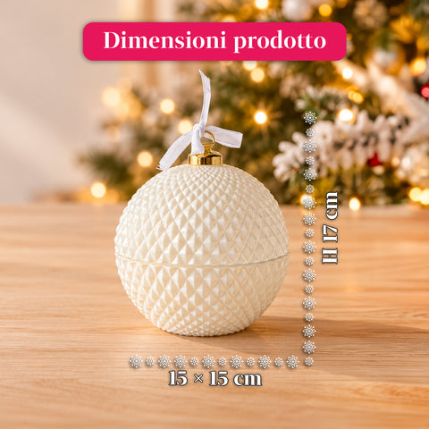 Bougie parfumée en verre décoré en forme de sphère ou de sapin – Parfums de pin, de cannelle et de vanille – Contenant réutilisable