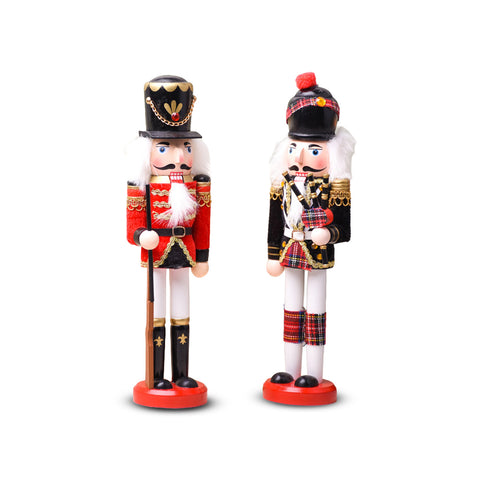 Lot de 2 casse-noisettes en bois – Style anglais et écossais peints à la main