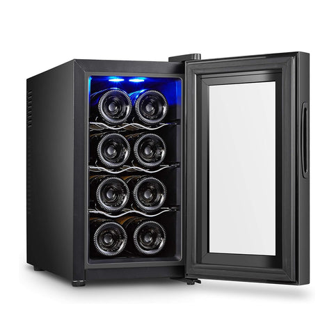 Cantinetta vini da 8 bottiglie 25 litri con porta completamente aperta, illuminazione LED blu e ripiani cromati visibili