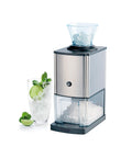 Tritaghiaccio elettrico in acciaio inox con contenitore trasparente, bicchiere mojito con lime e menta, perfetto per cocktail e bevande