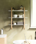 immagine-2-umbra-mensola-da-parete-3-ripiani-in-legno-bianco-ean-028295357784