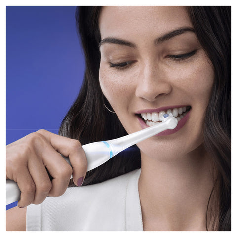 immagine-3-duzzit-set-4-testine-universali-per-spazzolini-oral-b-ean-5020535022211