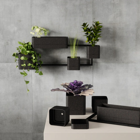 immagine-4-umbra-fioriera-da-parete-4-vasi-in-plastica-ean-028295391344