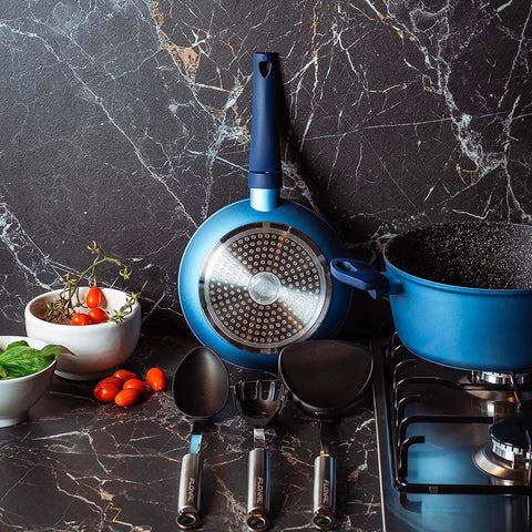 Avilia Padelle Antiaderenti Gaia Alluminio Blu con Fondo a Induzione Set 3 Pezzi 18-22-26cm con Manico Ergonomico Ean-8056819042856