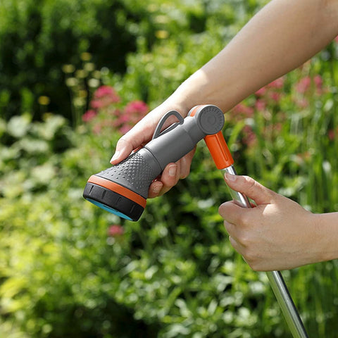 immagine-2-gardena-lancia-con-prolunga-per-irrigazione-75cm-ean-4078500017282
