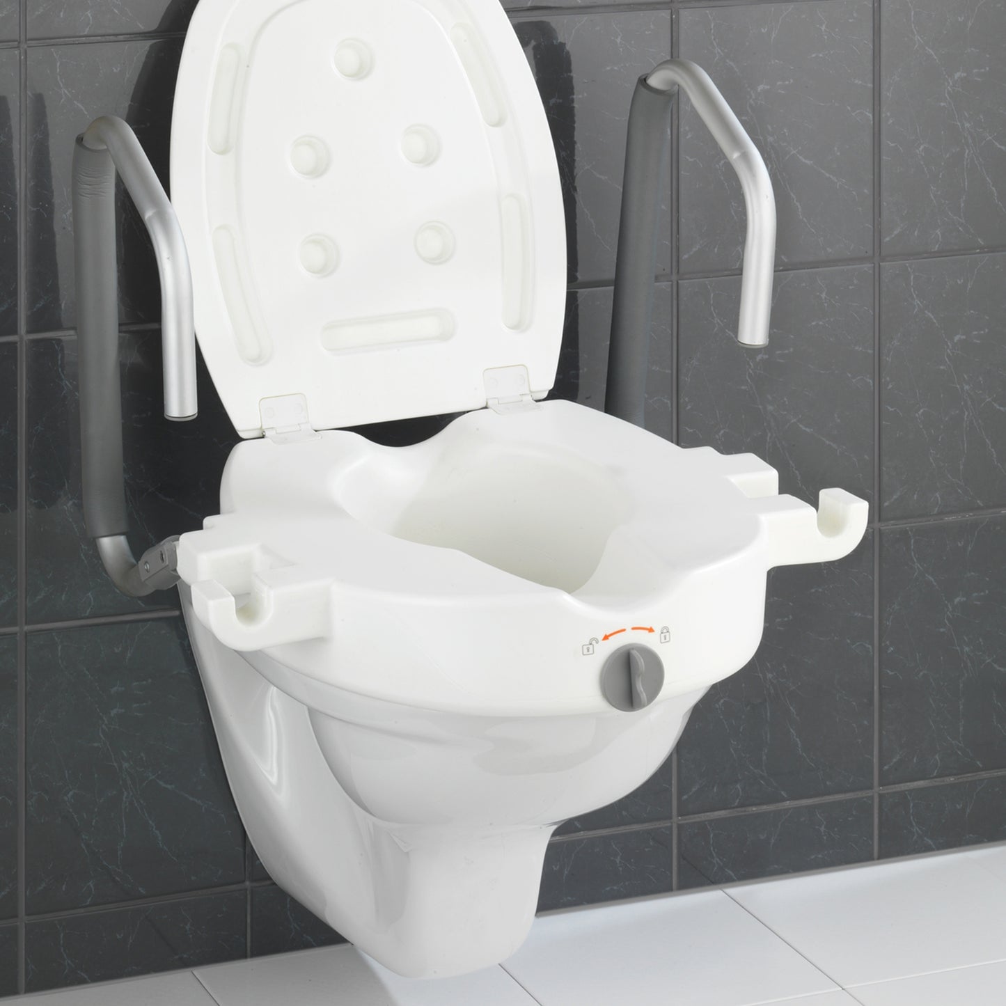 immagine-3-wenko-sedile-wc-rialzato-con-braccioli-secura-ean-4008838209240