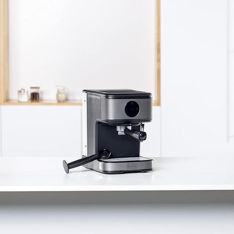 immagine-4-black-decker-macchina-per-caffe-espresso-macinato-con-pannello-touch-15l-850w-ean-8432406200067