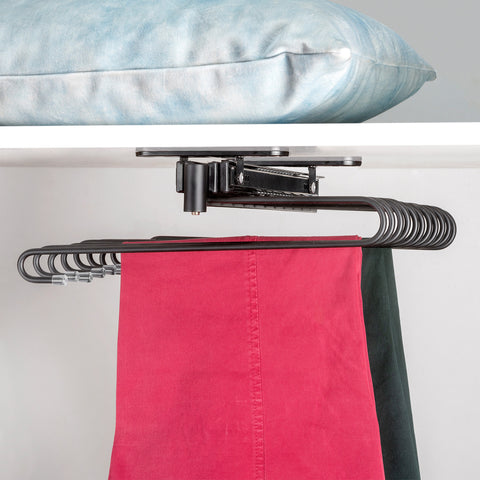 immagine-4-emuca-portapantaloni-estraibile-per-armadio-con-11-grucce-in-acciaio-nero-ean-8432393288154