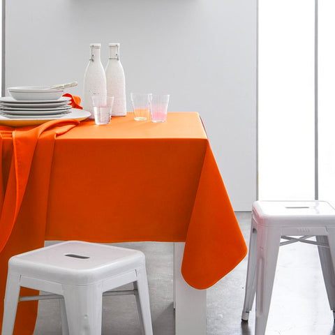 immagine-4-i-casamici-set-100-tovaglie-tnt-monosuo-arancio-140x140cm-ean-8056304644152