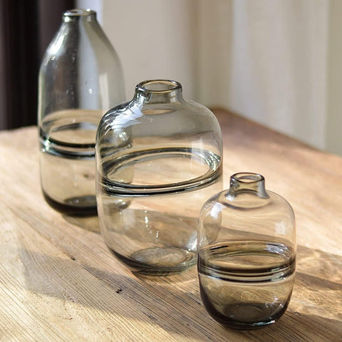immagine-5-atmosphera-createur-dinterieur-vaso-piatto-line-in-vetro-grigio-h30cm-ean-3560233823120