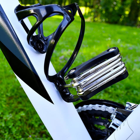 immagine-5-oem-multiutensile-da-bicicletta-con-11-funzioni-in-metallo-ean-4029811463886