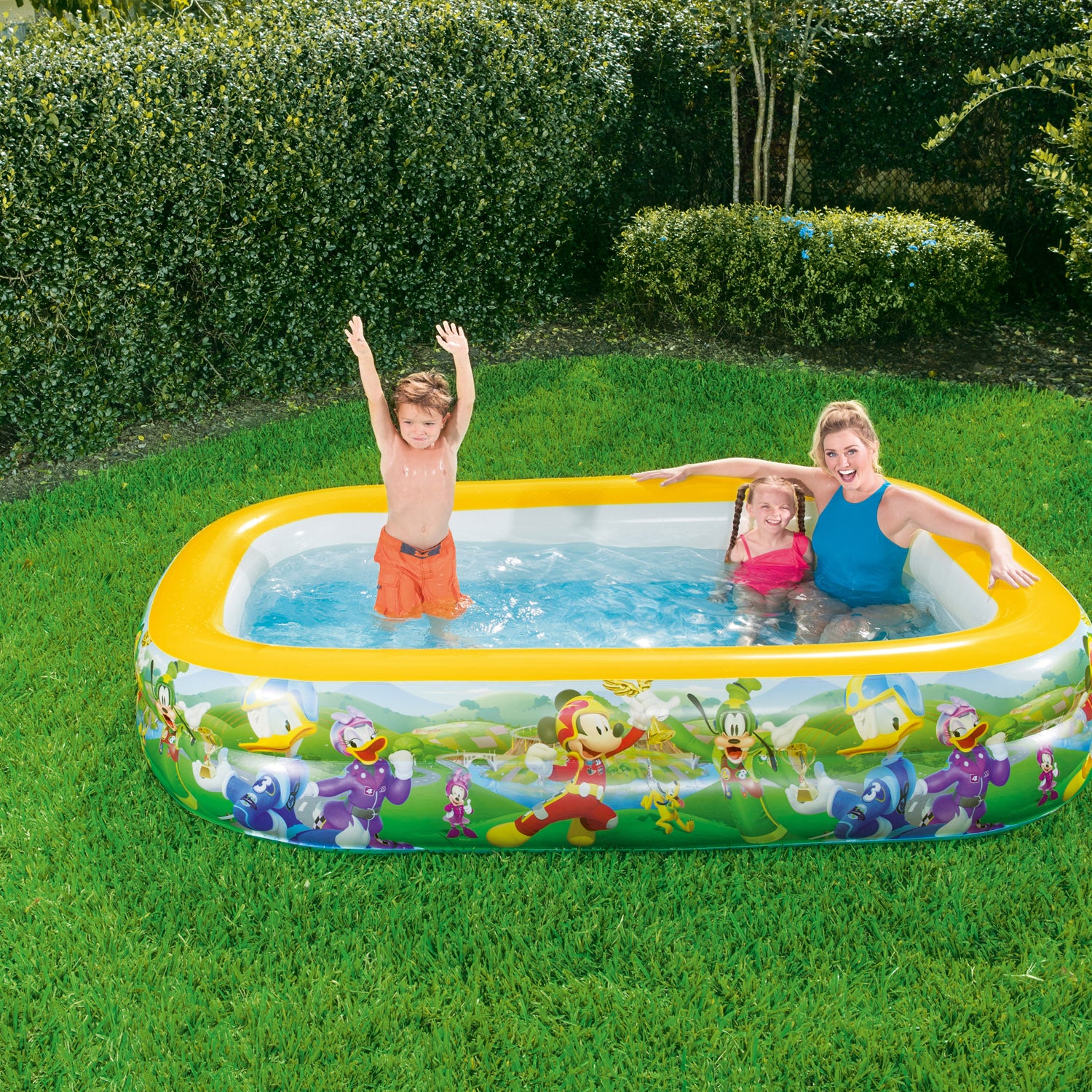 immagine-7-bestway-91008-piscina-family-micke-e-gli-amici-del-rally-ean-6942138906158